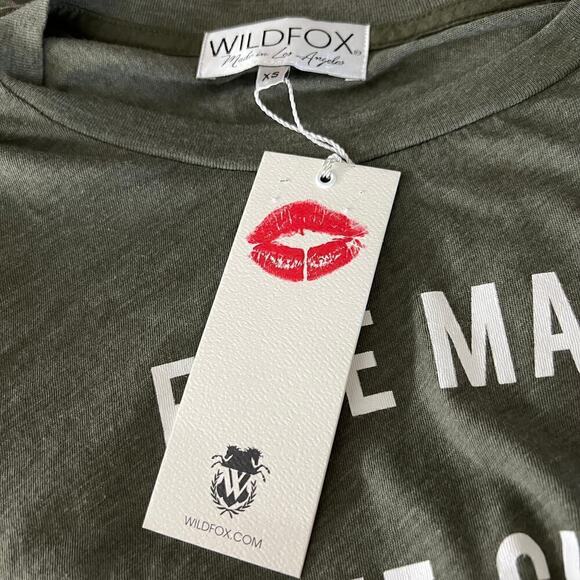 Wildfox Graphic Tee XS Olive Face Mask Wine Glass No Texts - Picture 6 of 9